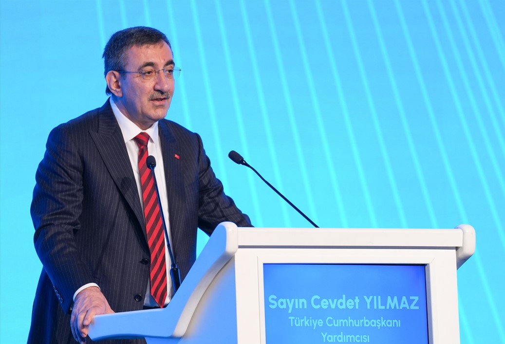 Cevdet Yılmaz’dan 1 Mayıs mesajı