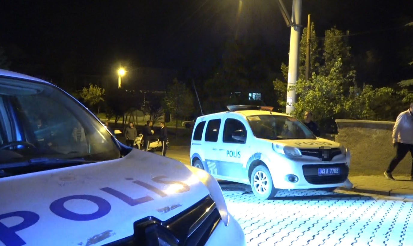 'Dur' ihtarına uymayan araçtaki 2 kişi yakalandı
