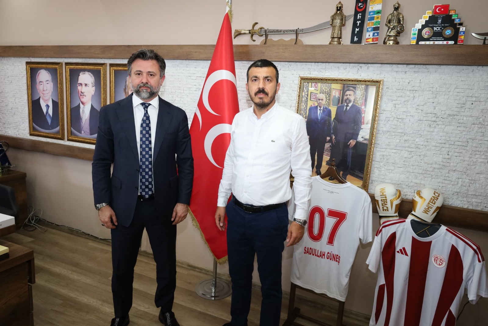 MHP Kemer’de görev değişimi