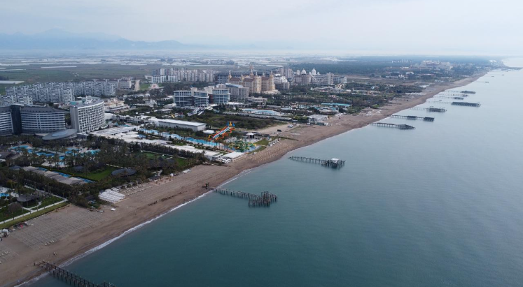 Antalya’da turizm sezonu erken başladı