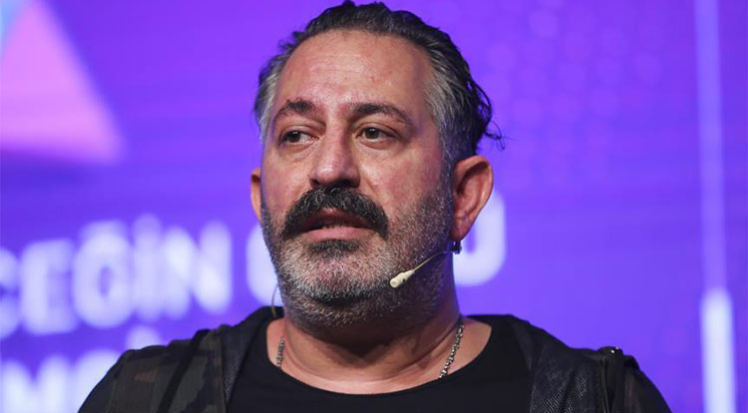 Cem Yılmaz’dan nafaka isyanı