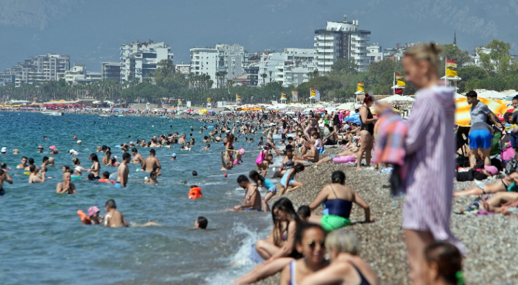 Sahillerde yoğunluk iki katına çıktı
