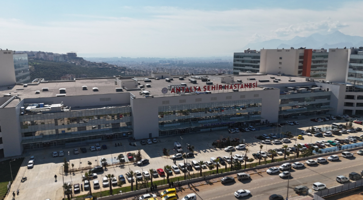 Antalya Şehir Hastanesinde akşam polikliniği hizmeti