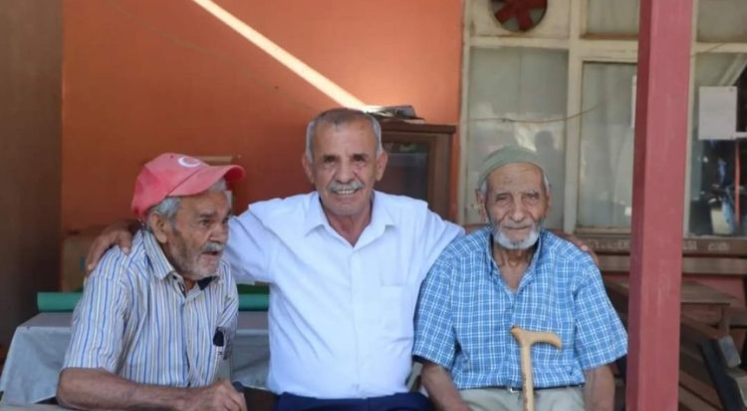 Başkan Gülen gönüllere dokunuyor