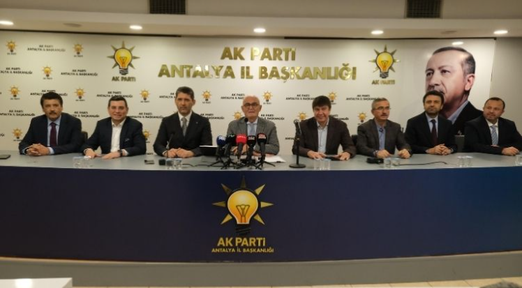 Yılmaz: Milletin parasını buza yazı yazar gibi harcadılar