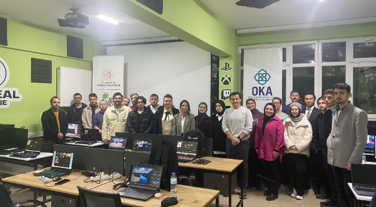 Oyun geliştirme atölyesine gençlerden büyük ilgi