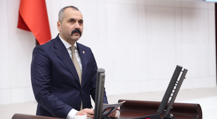 Antalya’ya uçak ve helikopter takviyesi