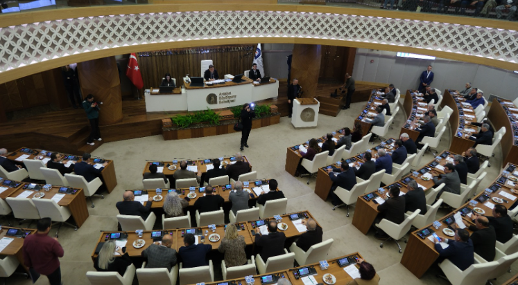 Konyaaltı Belediyesi'nden 60 milyon TL'lik bütçe aktarımı talebi
