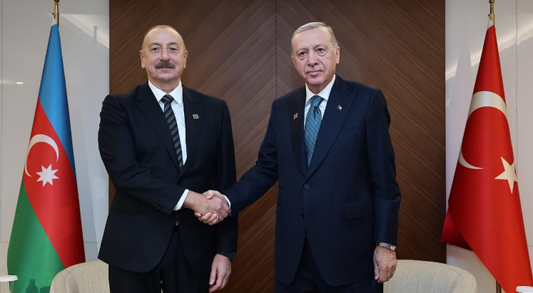 Cumhurbaşkanı Erdoğan, Azerbaycan Cumhurbaşkanı Aliyev ile görüştü