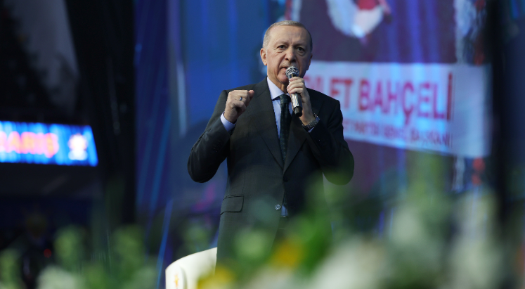 Cumhurbaşkanı Erdoğan yeniden Genel Başkan seçildi