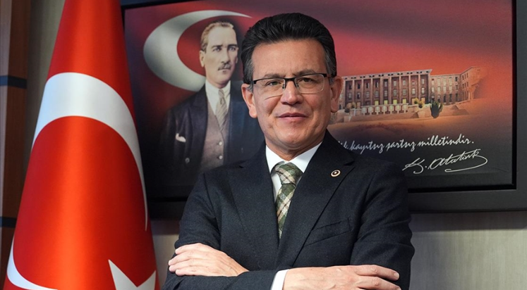 Atay Uslu Yerel Yönetimler Başkan Yardımcısı oldu