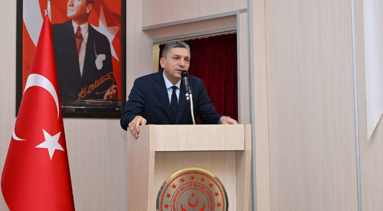 Şehit ailelerine ve gazilere Devlet Övünç Madalyası
