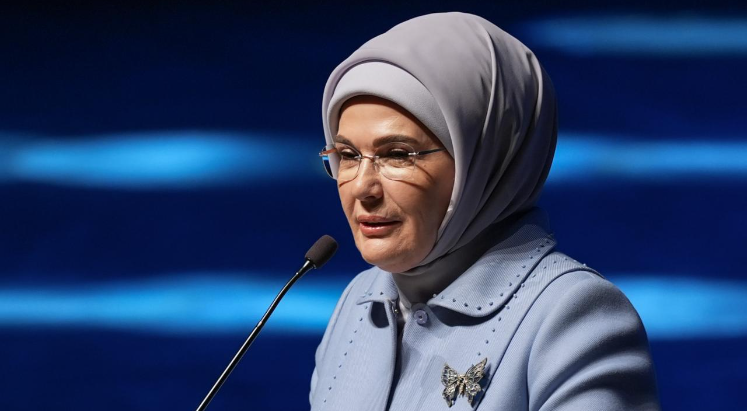 Emine Erdoğan'dan Kadir Gecesi mesajı