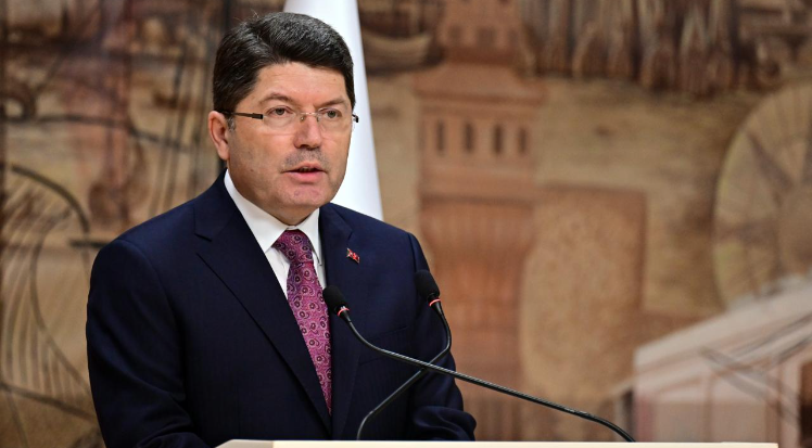 Bakan Tunç: Soruşturmalar üzerinden dezenformasyon yapılmasını doğru bulmuyoruz