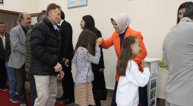 İbradı’da bayram tüm sıcaklığıyla yaşandı