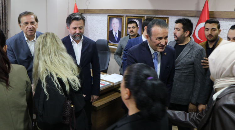 ''MHP, ülkenin çimentosudur''