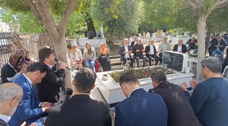Şehit Üsteğmen Ozan Şarlak dualarla anıldı