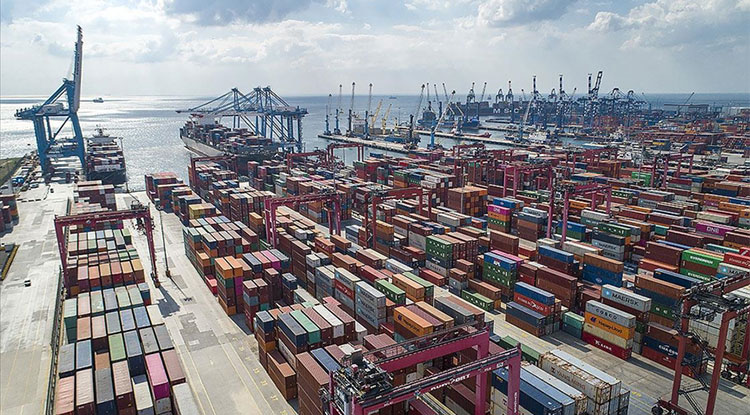 Türkiye'nin ihracatı, martta geçen yılın aynı ayına göre yüzde 3,4 arttı