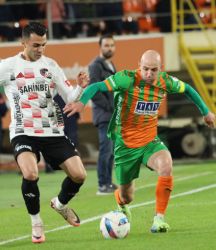 Alanyaspor’da kötü oyun iyi sonuç