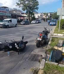 Manavgat’ta iki motosiklet çarpıştı