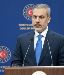 Bakan Fidan, Kosova Başbakanı Kurti ile görüştü