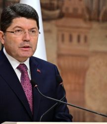 Bakan Tunç: Soruşturmalar üzerinden dezenformasyon yapılmasını doğru bulmuyoruz