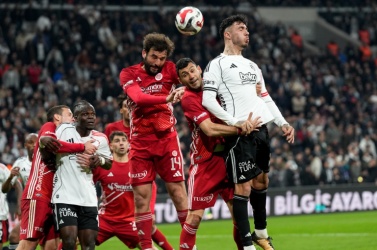 Dzhikiya forma bekliyor