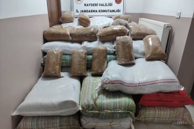 1,5 ton kaçak tütün ele geçirildi