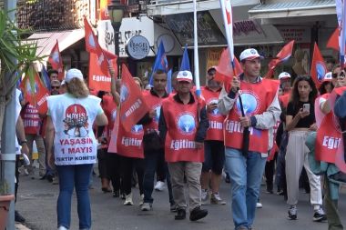Alanya'da 1 Mayıs coşkuyla kutlandı