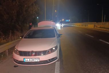 Manavgat'ta otomobiller çarpıştı: 1 yaralı