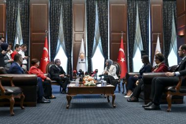 Siyasi partilerden karşılıklı bayram ziyaretleri