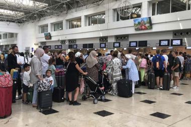 Antalya Havalimanı'ndaki kaosun nedeni belli oldu