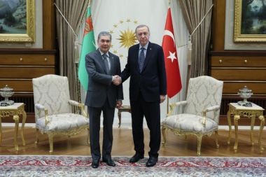 Cumhurbaşkanı Erdoğan, Berdimuhammedov ile görüştü