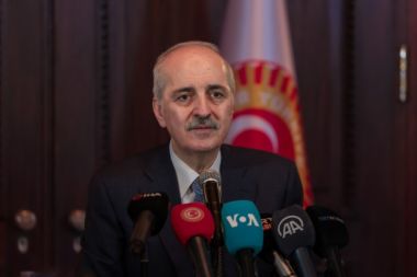 TBMM Başkanı Kurtulmuş, ABD'de Türk gazetecilerle bir araya geldi