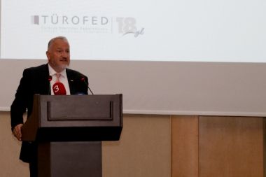 Kavaloğlu'ndan turizmde 12 ay vurgusu