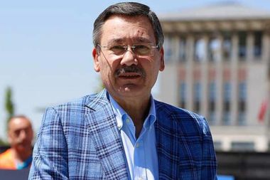 ABB eski Başkanı Melih Gökçek bypass ameliyatı oldu