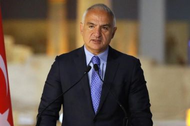 Bakan Ersoy’dan turizm rakamlarıyla ilgili açıklama