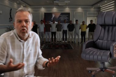 CHP'li Başkan Menderes Dal'ın makam koltuğu gitti