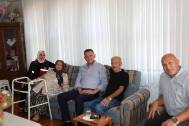 Kaymakam Ürkmezer’den şehit ailesine ziyaret