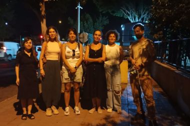İki sokak köpeğinin ölü bulunduğu mahallede hayvanseverlerden tepki