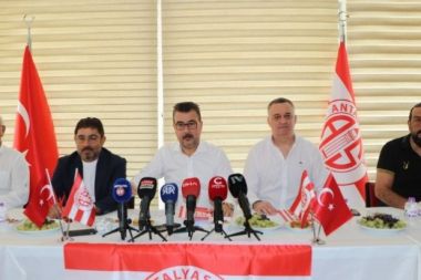 Çetin’den hafriyat geliriyle ilgili çıkan iddialara yalanlama
