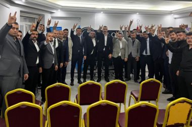 Yeni Başkan Dinçer A takımını belirledi