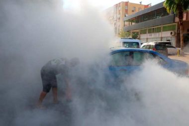 Antalya'da araç yangını