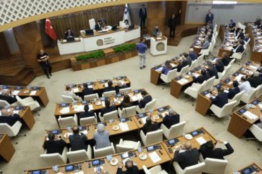 Büyükşehir'de gündem yoğun