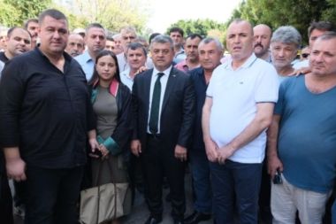 Antalya Şoförler Odası Başkanı Alkan  "Yasak Gelmeli!"