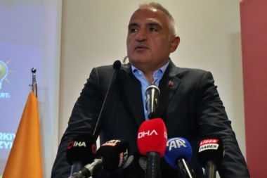 Bakan Ersoy'dan 'otoyol' müjdesi