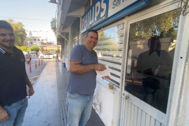 Antalya'da esnaf siftah zarfıyla şaşırdı