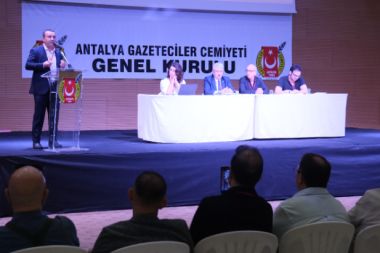Antalyalı gazeteciler başkanını seçti