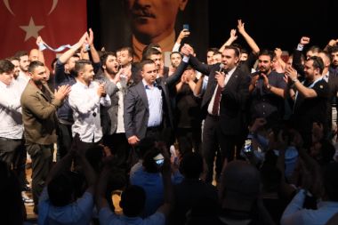 Sancılı süreç olaylı seçim