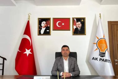 AK Parti Kaş İlçe Başkanlığına Bilgin yeniden seçildi
